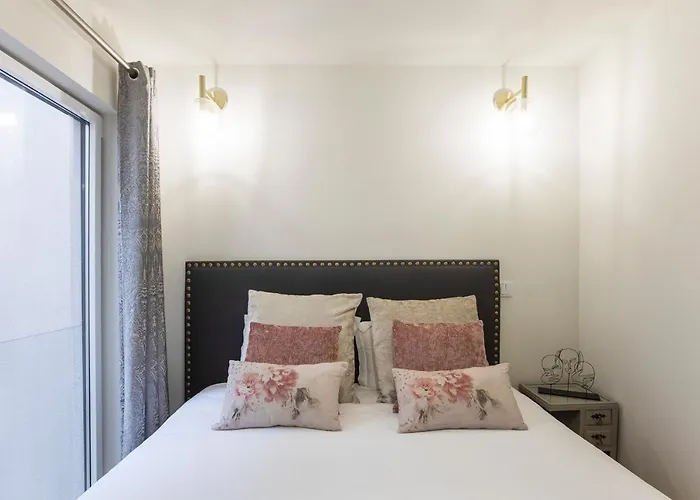 Alma Do - With Ac Apartment *